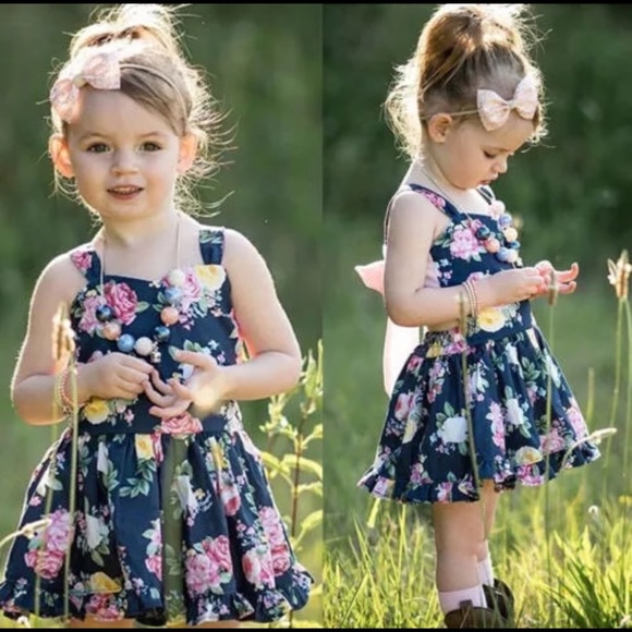 •2X HP! LAST 1!! 5⭐️ Princess Navy Floral Dress• - Picture 4 of 7